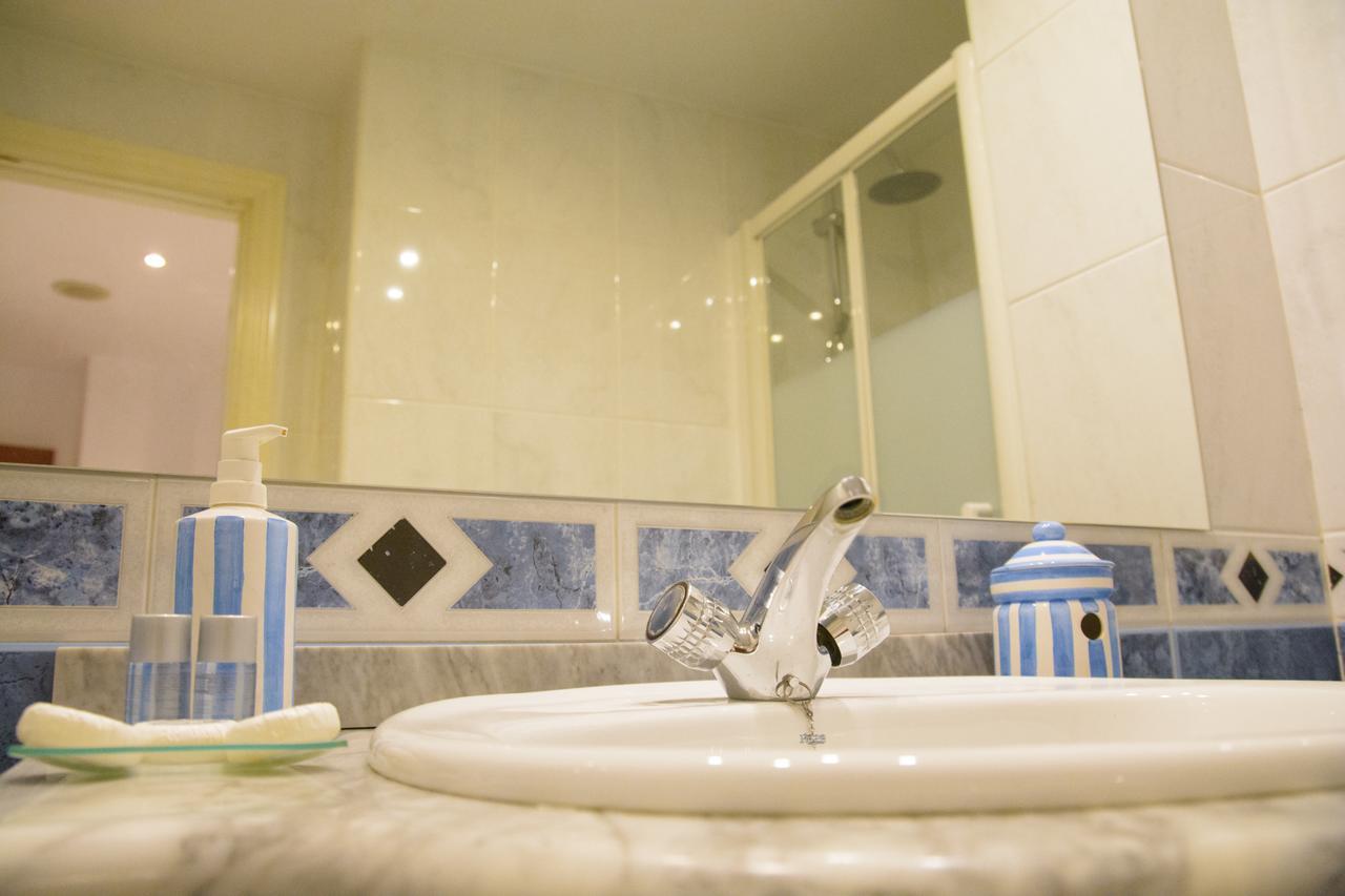 Apt Gibralhorce Suite By Malaga Picasso Rentals Selection Eksteriør billede